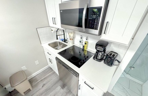 North Ironbound Apartment | Charming studio close to nyc