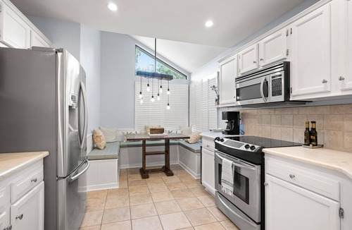 Palm Valley House | Charming Townhome with Patio, Firepit- Close to Golf + Beach