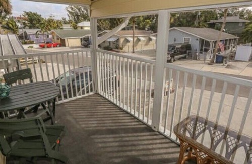 Fort Myers Beach House | Charming, upgraded beach home, steps to beach + town