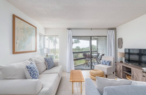 Oceanmarsh Subdivision Condo | Charming Villa on Harbor Island Steps from the Boardwalk!