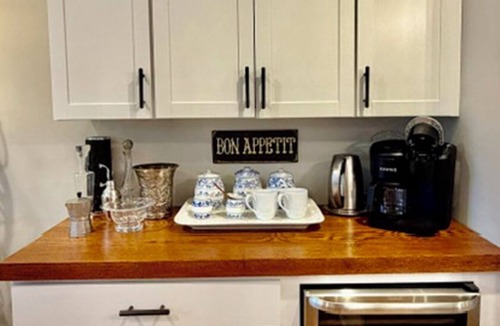 Southern Pines House | Charming Walkable Downtown Southern Pines 3 bed/2-1/2 Bath!
