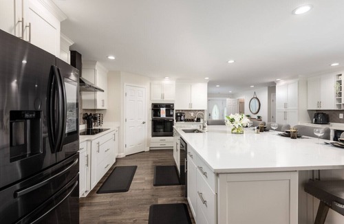 Chester House | Charming Waterfront home, Kent Island, Maryland!