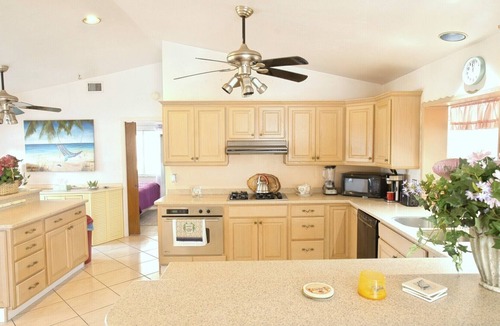 Fort Myers Shores House | Charming waterfront vacation home with sea access!