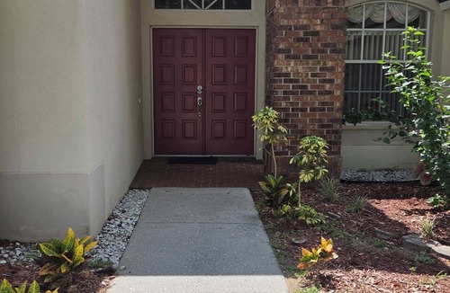 East County Civic Group House | Charming Wheel-Chair Accessible 3-bedroom Pool home in lovely Valrico