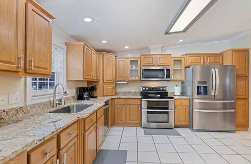 Maggie Valley House | Chateau de Maggie Valley-Views! Hot Tub, Sleeps 16