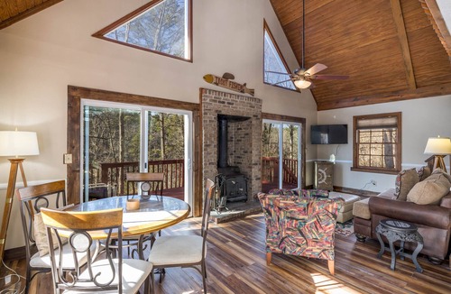 Demorest Cottage | Chattahoochee Shoals - 10% OFF or 4th Night Free - Ask for details