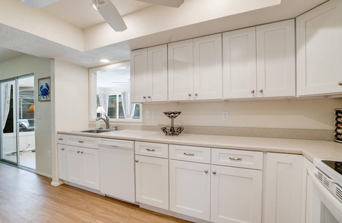 South Venice House | Check out our newly renovated pool home.