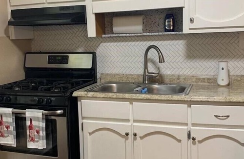Union City House | Cheerful 2-bedroom residential home with parking