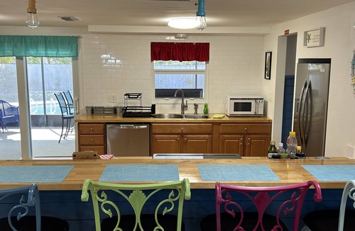 Sarasota Springs House | Cheerful 3 Bedroom Home with Pool-No pets Please!