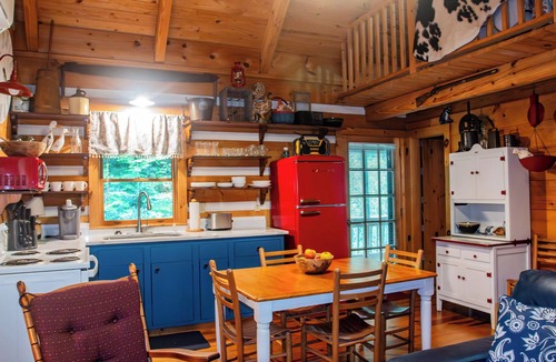 Otto Cabin | Cherry Bluff Cabin on Betty's Creek - 1BR + Open Sleeping Loft, 1 1/2 Baths