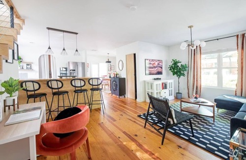 Boulevard Heights House | Cherry Cola