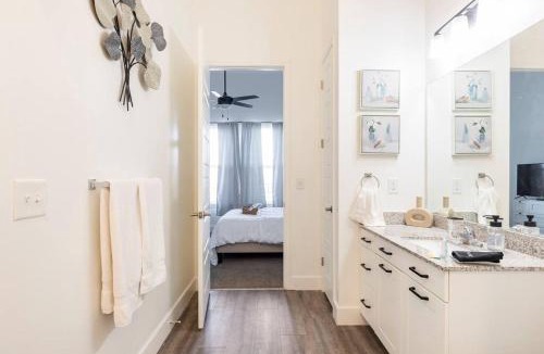 Castleberry Hill Apartment | Chic 1BR Apt in Downtown ATL!