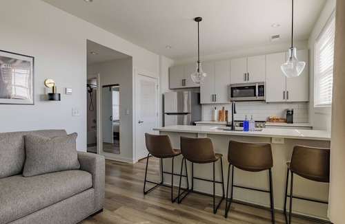 Hadley - Washington Condo | Chic 1BR w/Huge Deck Near Downtown Quiet Retreat