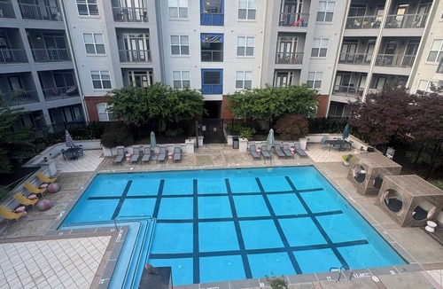 Westside Apartment | Chic 2 story loft in the heart of Midtown Atl!