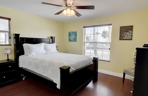 Ortona Park House | Chic 4BR Vibrant House for Families! Free Parking