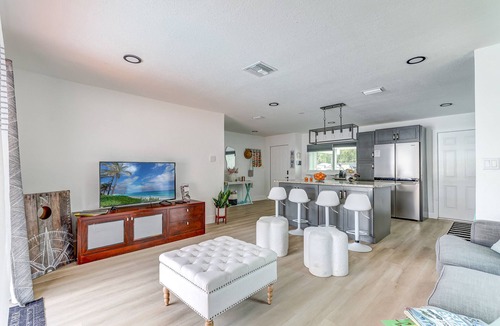 Titusville House | Chic beachside retreat 3-bedroom home with pool and WiFi in Titusville