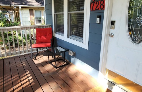 East Atlanta House | Chic Bungalow in East Atlanta