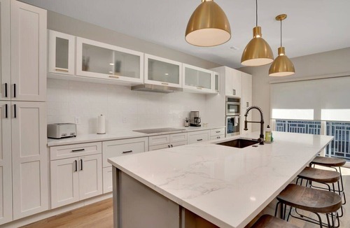 Chattanooga Condo | Chic Downtown Townhouse - Southside Sanctuary