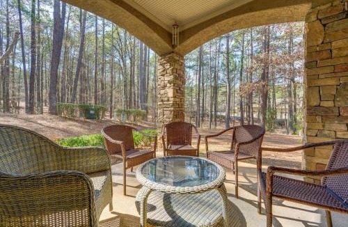 Greensboro House | Chic Greensboro Condo w/Lake Oconee Access!