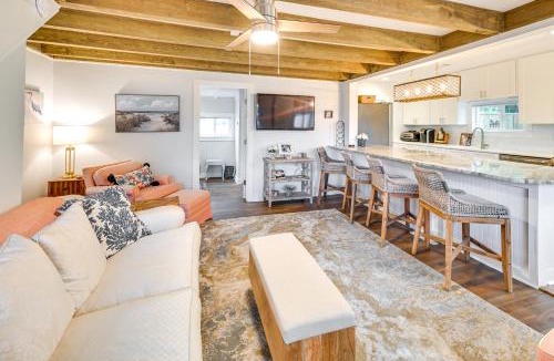 Myrtle Beach House | Chic Historic Myrtle Beach Cottage: Steps to Beach