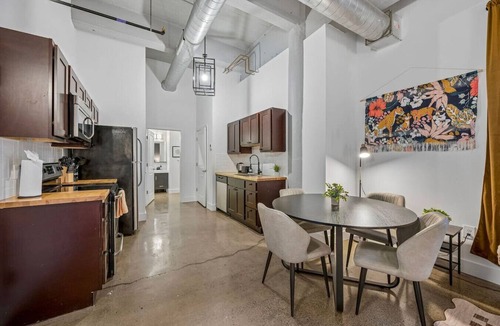 Brewerytown Apartment | Chic Loft | Free Parking, Gym, Game Room
