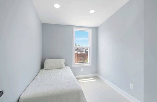 Brightwood Park House | Chic Luxury Townhome Near Petworth Park