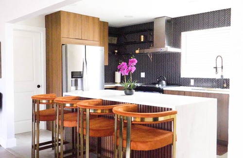 Brush - Stewarts House | Chic Mini Boutique Hotel Unit 2 at THE BELLA by EVRH
