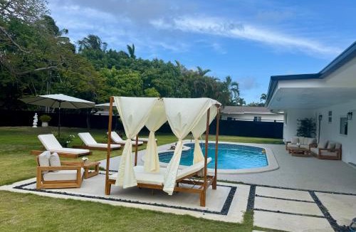 Cutler Bay House | Chic-ness Oasis