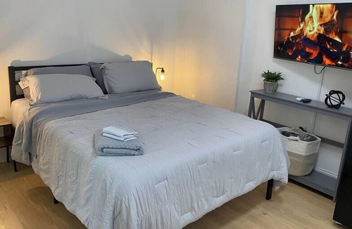 Ybor City Apartment | Chic Studio Flat in Tampa's Vibrant Cigar City