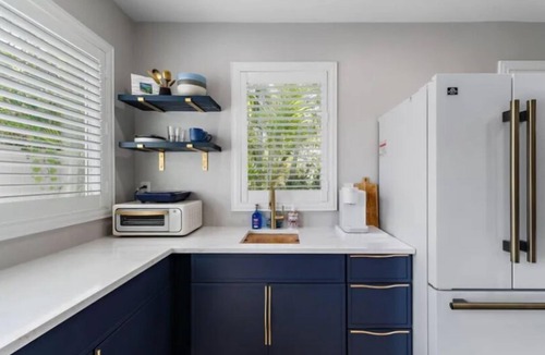 Palm Beach Gardens Apartment | Chic Upscale Tiny House with WiFi and AC Best Location in Palm Beach Gardens