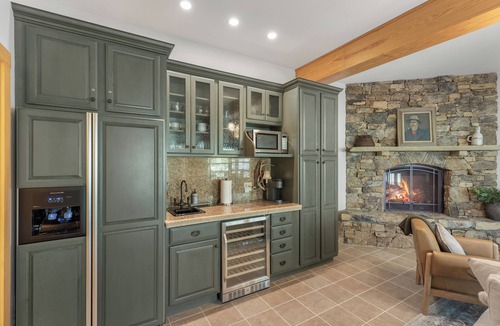 Lake Toxaway House | Chimney Creek Lodge: Private Creek & Waterfalls | Luxury Home in Catatoga
