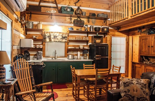 Otto Cabin | Chinkapin Gap on Betty's Creek - 1BR + Open Sleeping Loft w/1/2 Bath