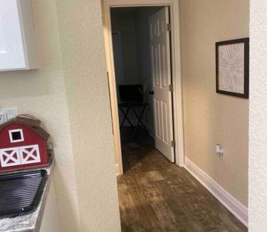 Eatonville Apartment | Chris & Tish Cozy Suites B