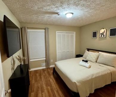 Kennesaw Villa | Cinèluxe Retreat