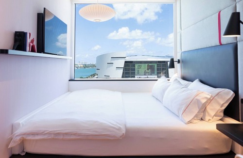 Downtown Miami Hotel | citizenM Miami Worldcenter