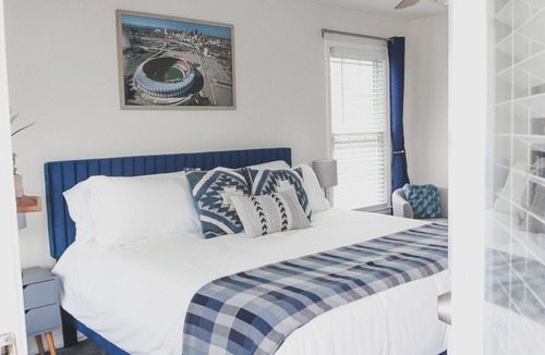 Atlanta House | City Gem : Walk to Mercedes-Benz & Aquarium