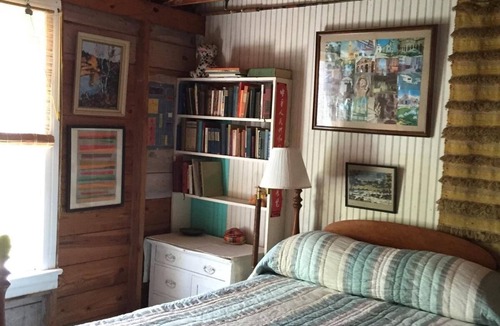 Ship Bottom House | Classic Beach Cottage - steps from the beach