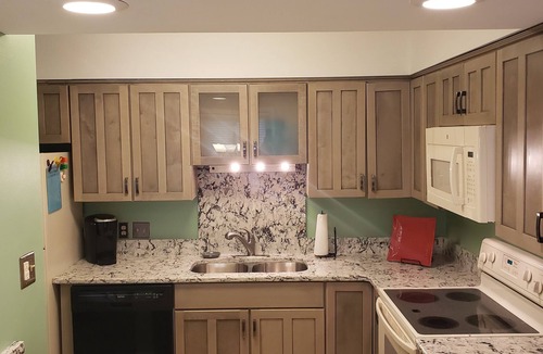 Surfside Beach Condo | Classy, Clean & Elegant Oceanfront 'Penthouse' ~