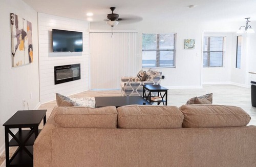 Westminster Apartment | Classy Condo Near Lake Hartwell