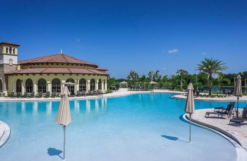 Gran Paradiso Villa | Clean & beautifully decorated villa. Resort like amenities. Great reviews!