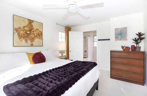 Mint Hill House | Clean ~ Family Friendly ~ Quiet Suburban
