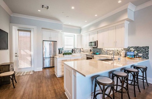 Clearwater Beach House | Clearwater Beach Townhome w/Game Room & Boat Slip!