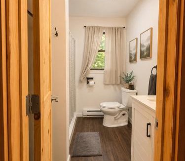 Briar Crest Woods House | Clocked Out Cabin with Lake Access, Fire Pit, Games