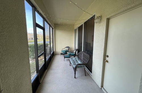 Trafalgar Village House | Close, gated, cozy condo 3 bedroom 3 bath. Close to attractions yet peaceful.