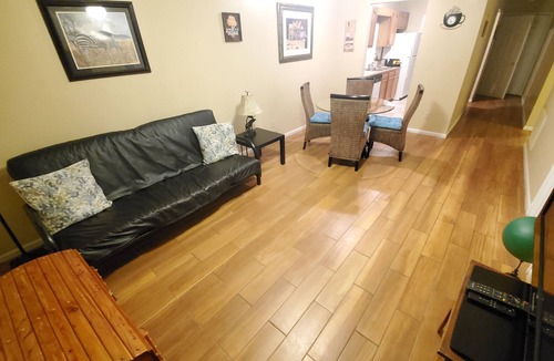 Anderson Apartment | Close to all main activities. 2 bedrooms, 2 full bathrooms, queen beds. Spacious