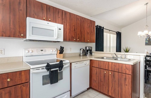 Crystal Cove House | Close To Theme Parks - Private Pool!