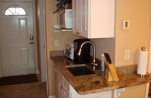 Lutz Apartment | Clothing Optional Studio in Paradise Lakes Resort nudist community