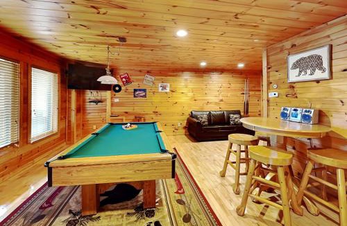 Hemlock Hills House | Cloud Dancer