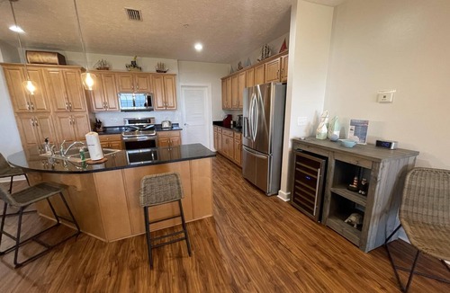 Cape San Blas Condo | CLUB AT CAPE SAN BLAS Gulf Front Condo w/Community POOL and HOT TUB