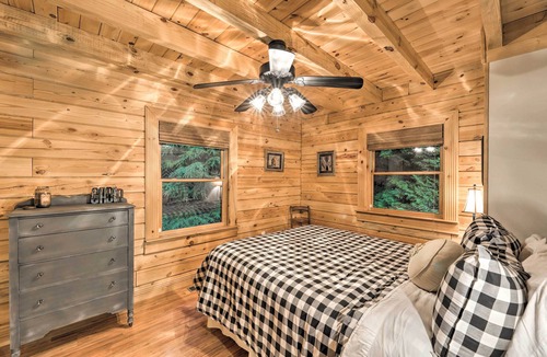 Coalmont Cabin | Coalmont Cabin < 10 Miles to Hiking & Fishing